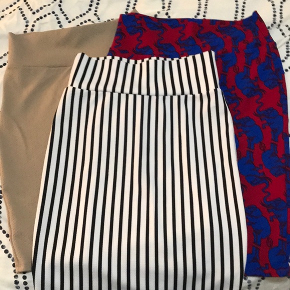 Lularoe Cassie Skirts Bundle! Size Medium - Picture 1 of 1